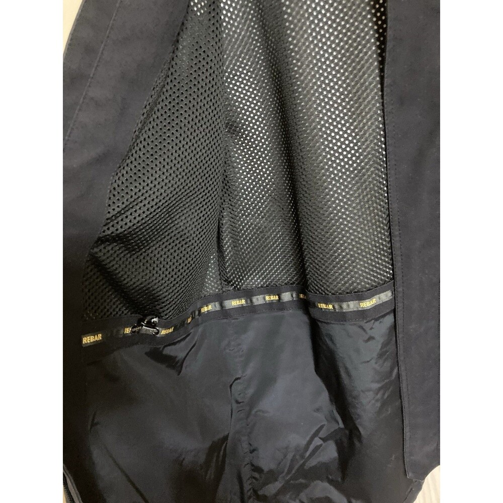 ARIAT men's Rebar Storm Fighter waterproof jacket in black - size medium - Picture 8 of 12